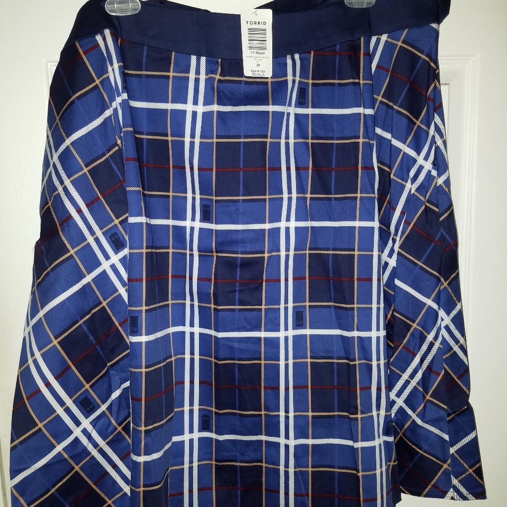 Nwt Torrid Dr Who Skirt. Size 28